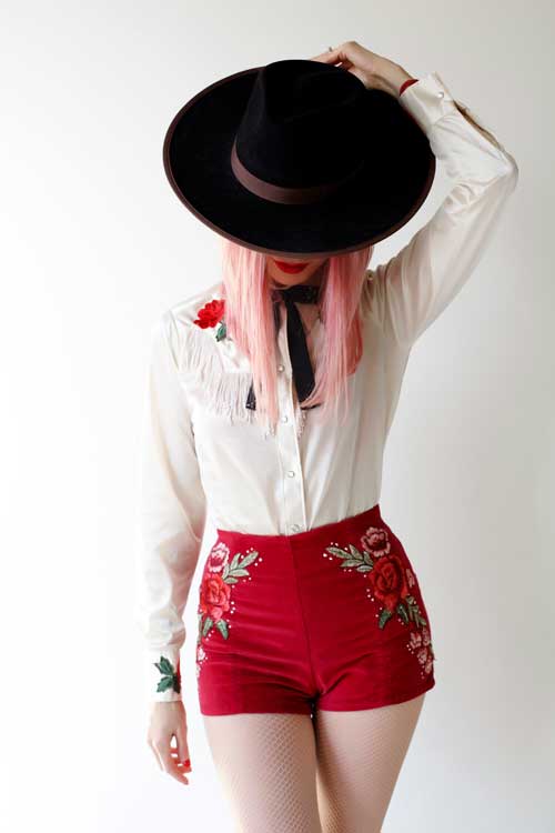 ROSES & CRYSTALS WESTERN BLOUSE